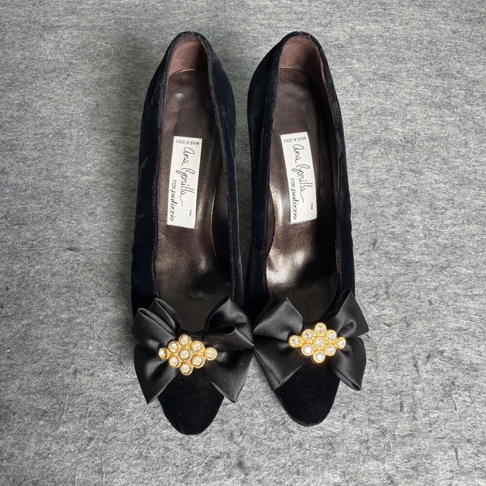 Ana Borilla for Palizzio Women’s Black Suede Shoes - Size 6M